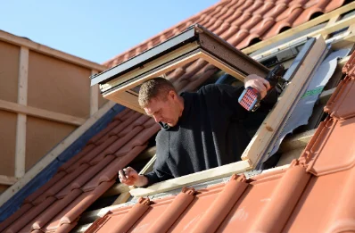 Pose de fenêtres de toit Velux à Samoussy